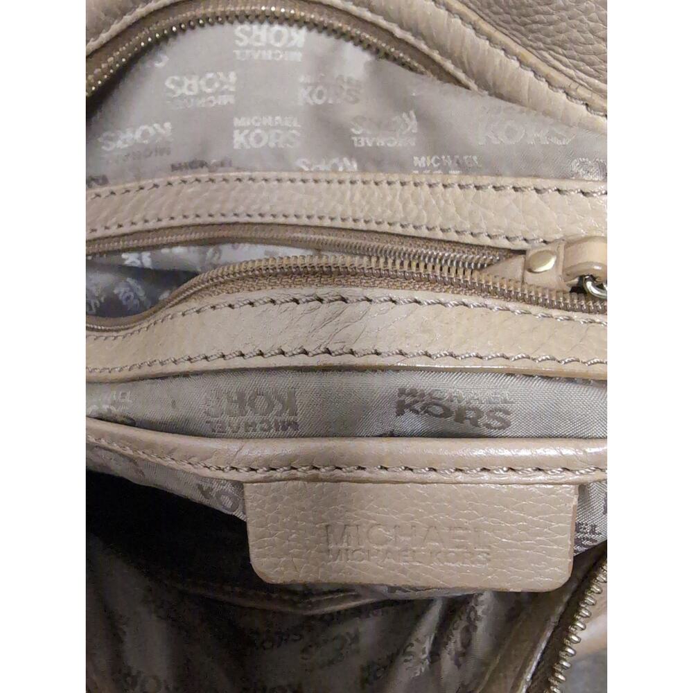Michael kors Y2K chunky buckle duffle tan leather shoulder bag - Picture 9 of 13
